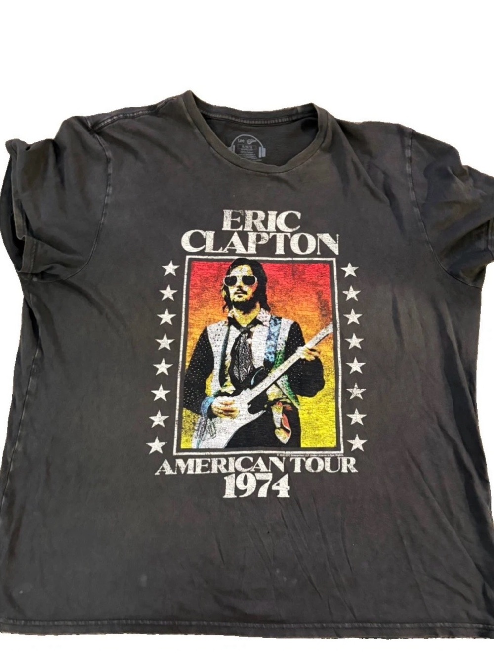 Lee Black Eric Clapton Vintage Style Graphic Tour Tee with Red and‎ Yellow Print